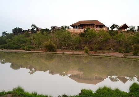 Zaina Lodge Wa Buitenkant foto