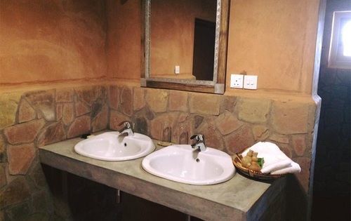Zaina Lodge Wa Buitenkant foto